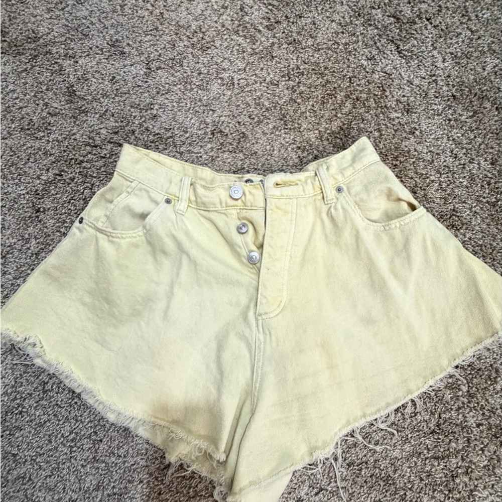 We The Free Pale Yellow Button-Front Frayed Hem Denim Shorts